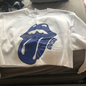 Long sleeve crop crew neck